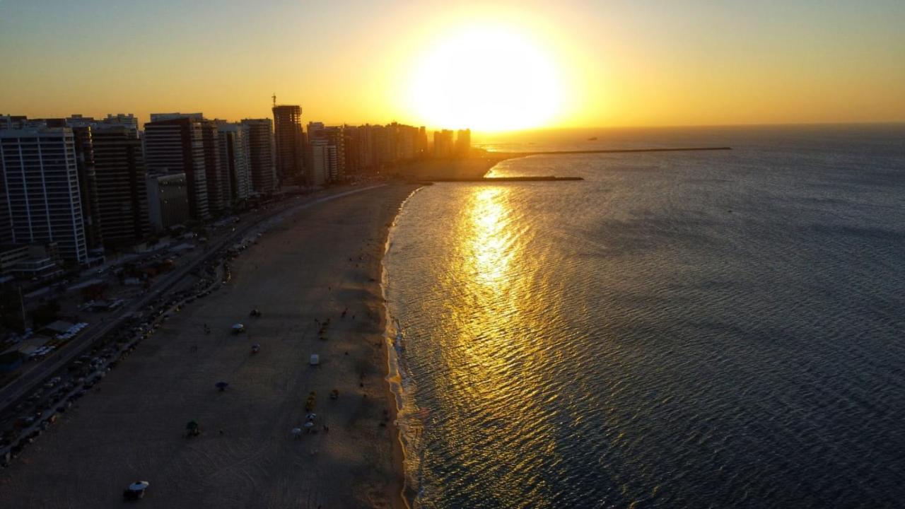 Beira Mar Meireles A Um Passo Do Mar Fortaleza  Exterior foto